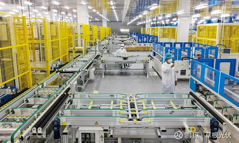 近期的硅料,硅片和电池片价格连锁式下跌,全行业已经陷入亏损之中.