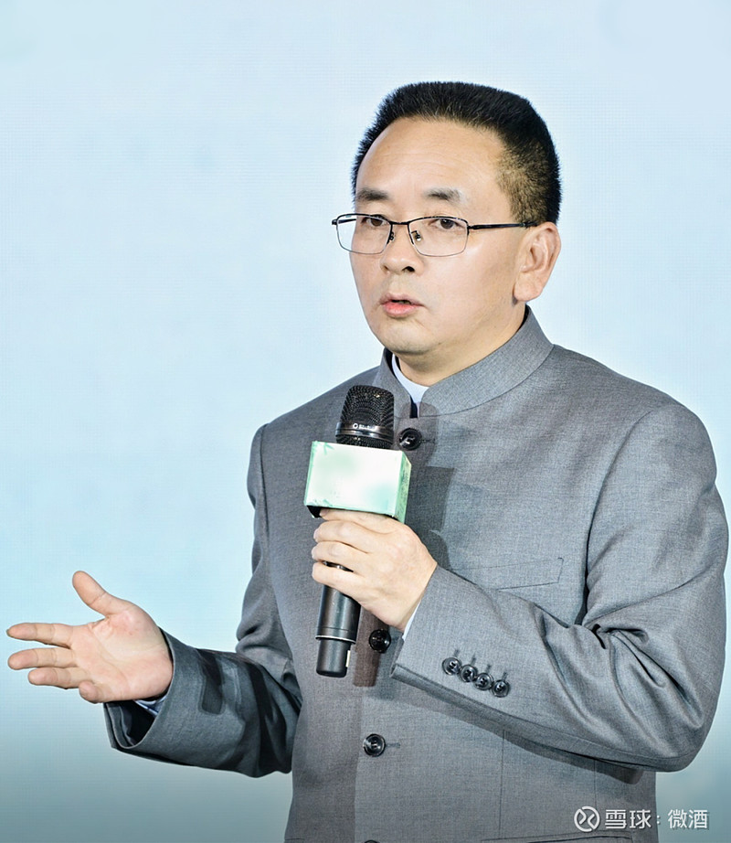 茅台董事长张德芹称不想成为网红，华谊兄弟10亿买的股权35亿卖了