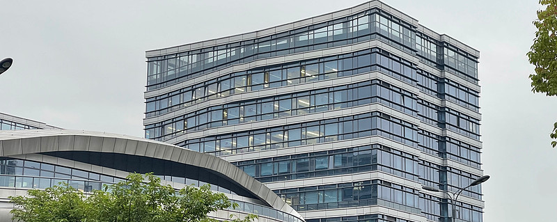 营收净利双降,贝壳找房吃不了"老本"了