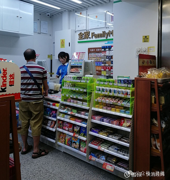 便利店全面提速,肉搏加剧