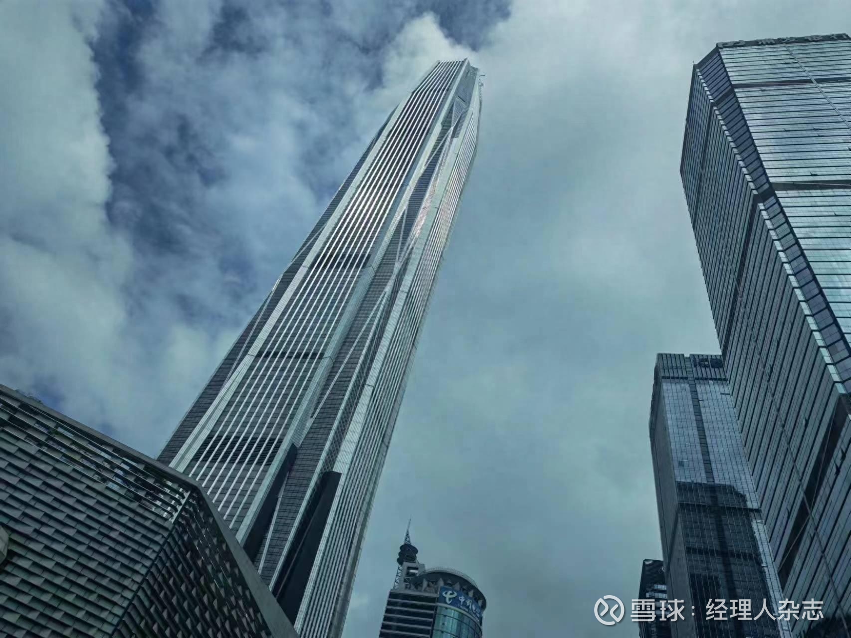 中国平安着急“补血”，拟发行35亿美元可转债7月16日， 中国平安（601318.SH；02318.HK ）发布公告称，将发行35亿美元的可转债。这一数值相当于公司...