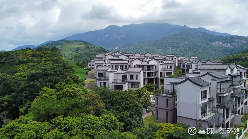 粤港澳大湾区环两山的罗浮山艺术康养社区——御泉花园 作为广东省“百千万工程”2024年的重要工作之一,环南昆山—罗浮山县镇村高质量发展示范区 ...