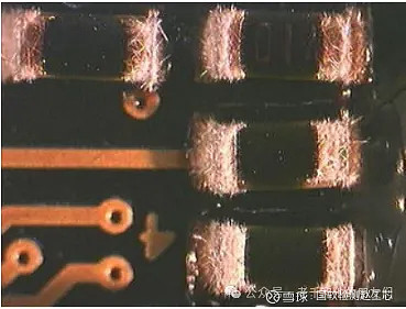 失效分析 | 电子产品上的锡须如何形成? 半导体工程师 2024年09月04日 09:54 北京 本文主要用SEM和EDS对晶须、端盖金属和 ...