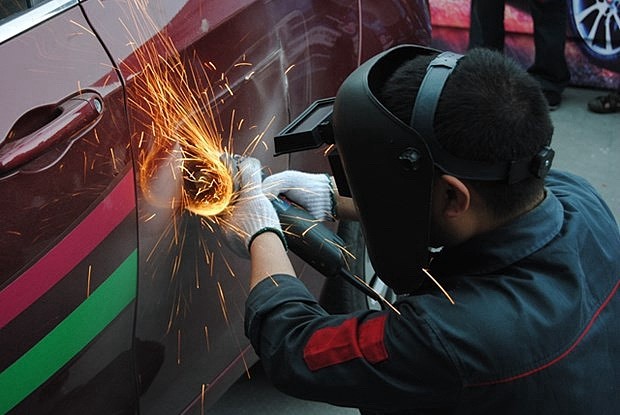 $ 建议下午焊死车门