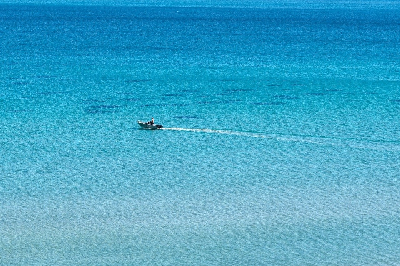 合肥汇通控股IPO注册生效：客户集中度高，收入极其依赖比亚迪近日，上海证券交易所披露的信息显示，合肥汇通控股股份有限公司（下称“汇通控股”或“ 汇通 股份”）