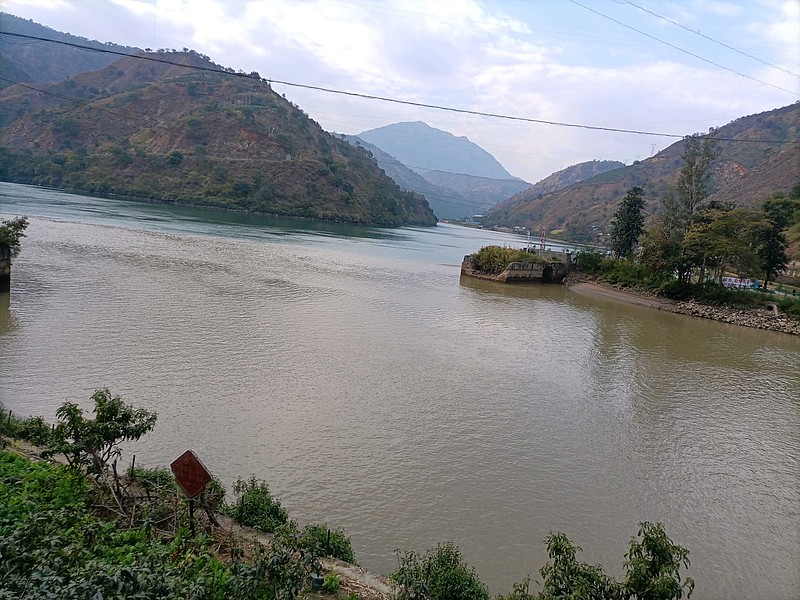 雅砻江水汇入了安宁河