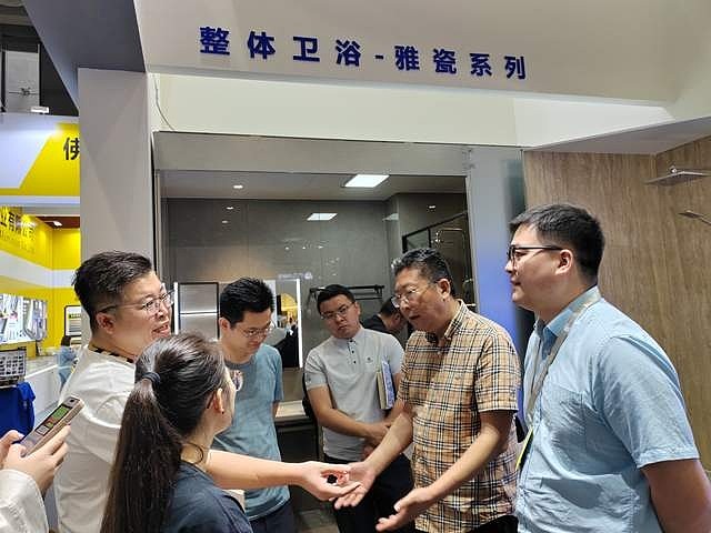 万华生态集团亮相广州定制家居展，以“无醛添加”引领行业新未来 3月27日-30日，广州——在备受瞩目的2025广州定制家居展上，万华禾香与 ...