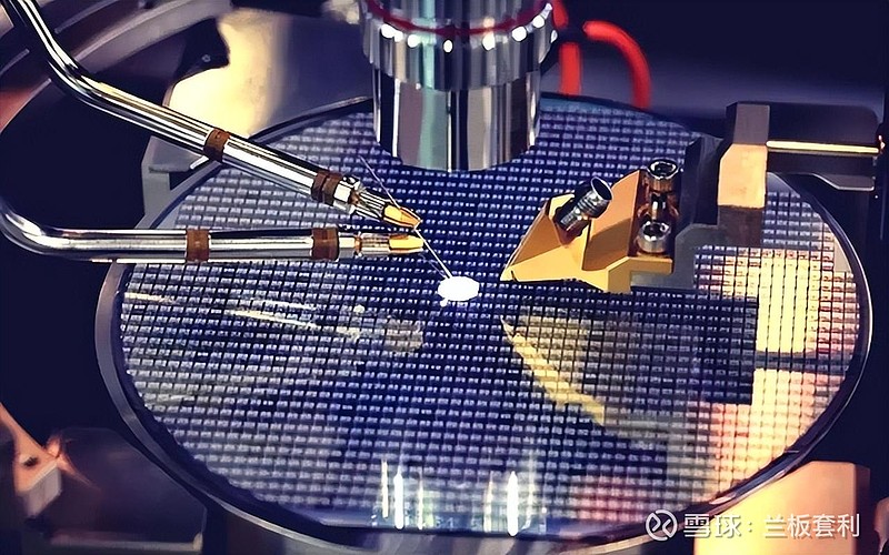 登顶全球第一，200亿光刻胶龙头，独占鳌头！ 光刻胶：半导体制造的 “命门”在半导体制造的复杂流程中，光刻胶扮演着举足轻重的角色，堪称整个产业 ...