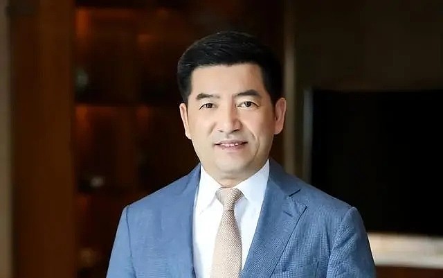 突发，绿城中国前掌门人张亚东被拦截出境？ 今日晚间，市场传出劲爆消息： 绿城中国 前董事会主席张亚东不久前在香港国际机场途中被相关工作人员 ...