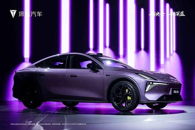 深蓝速度惊艳全球！五款新品齐登场擦亮中国智造新名片-锋巢网