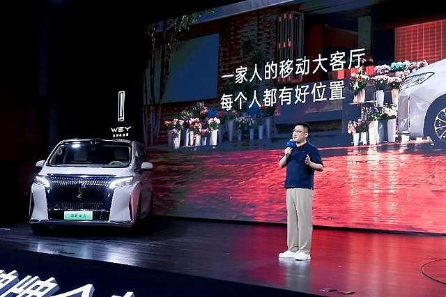 30万内MPV实力天花板，魏牌高山7预售启动-锋巢网