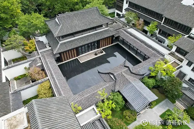 27.8万/㎡!杭州豪宅天花板,被一家电梯巨头捅破? 杭州楼市顶豪之战,全面打响。就在这个9月,位于上城区南宋皇城遗址旁的西子御园正式取证 ...