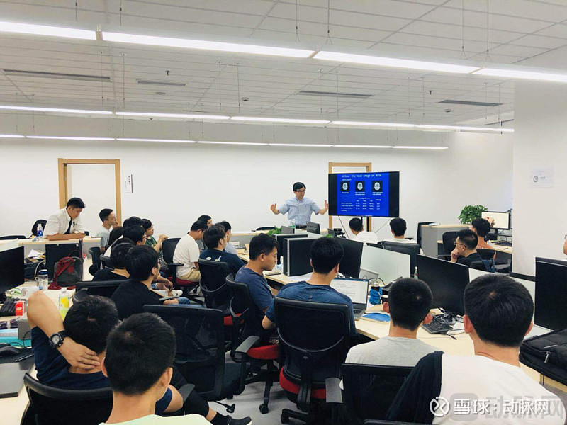 顶级学术会议MICCAI最高奖项披露,华人科学家首次获奖! 近日, 上海科技 大学生物医学工程学院创始院长、联影智能联席 CEO 沈定刚被全球 ...