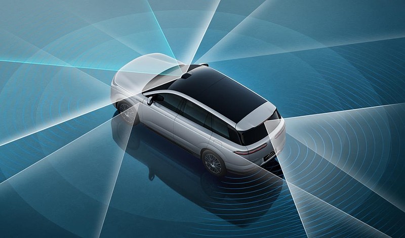 9.98万元起!腾势N8L正式上市,“五心三感”打造“美好出行家”-锋巢网