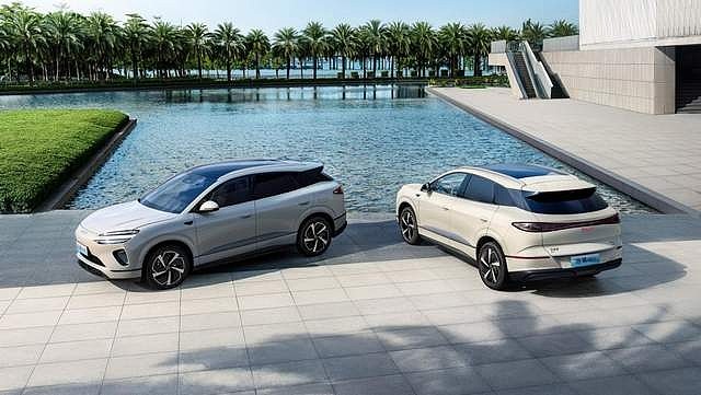 百日新传奇!比亚迪海狮06十万辆下线,刷新全品类最快十万辆纪录-锋巢网