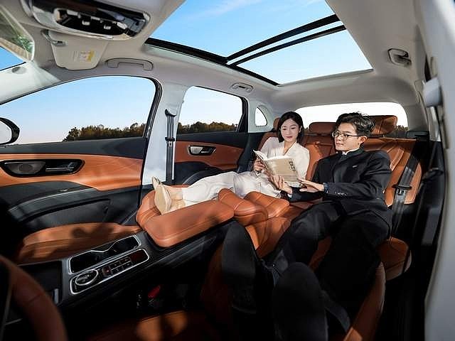 冠军再进化!第五代瑞虎8正式上市,限时抢鲜价9.29万元起-锋巢网