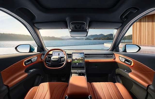 冠军再进化!第五代瑞虎8正式上市,限时抢鲜价9.29万元起-锋巢网