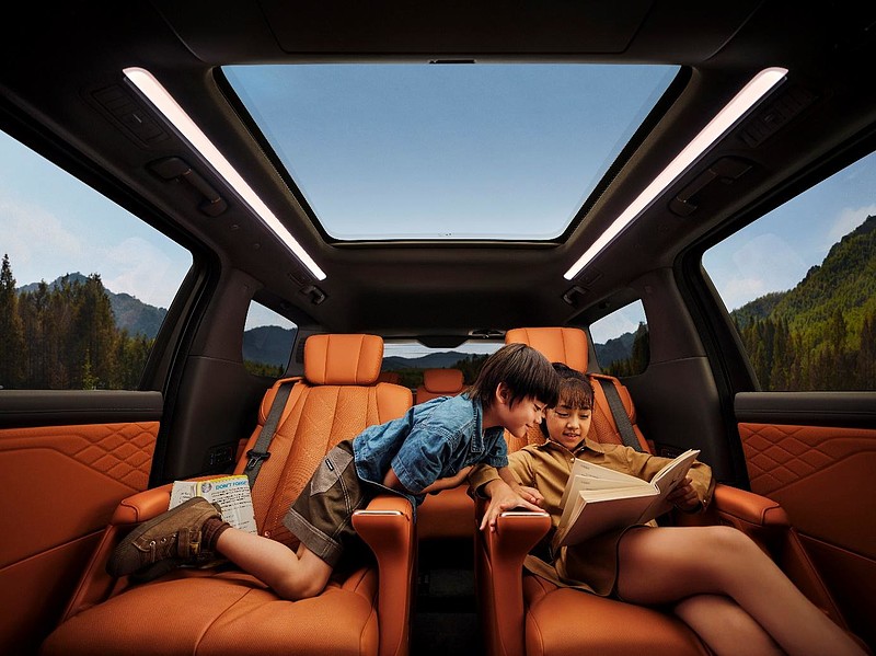 MPV开创者重新定义新能源豪华MPV 别克至境世家广州车展首秀-锋巢网