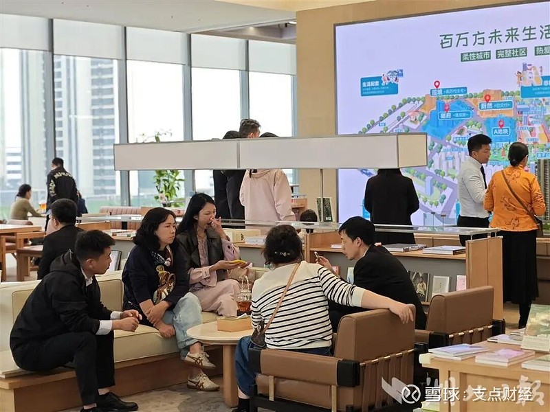 “四代住宅”成为主流,2025年武汉新房成交超10万套 2025年,武汉楼市整体走出“前稳后扬”的复苏曲线,上半年市场企稳并已显暖意,下半年 ...