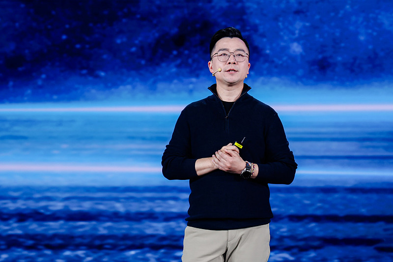 加速向科技出行企业转身，2026奇瑞汽车AI之夜正式启幕-锋巢网