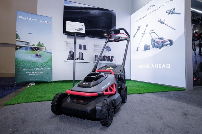 从割草机到智能工具，MOVA在CES展示智能庭院全景-锋巢网