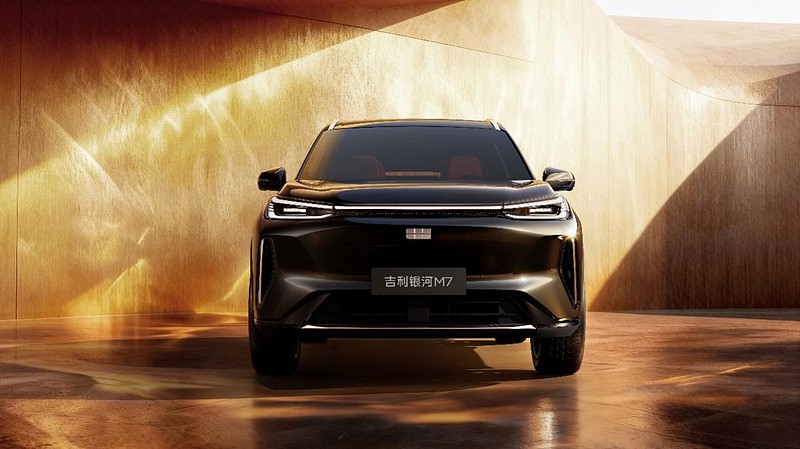 首搭神盾金砖电池吉利银河M7技术首秀重构主流电混SUV价值标杆-锋巢网