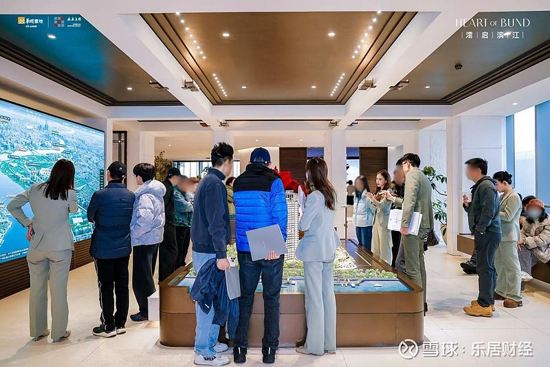 澐启滨江再掀热浪:认购第二日认购率105% 2026年的上海楼市小阳春,注定由黄浦江畔的“滨江王座”定义。在市场高度分化的当下,真正的核心资产 ...