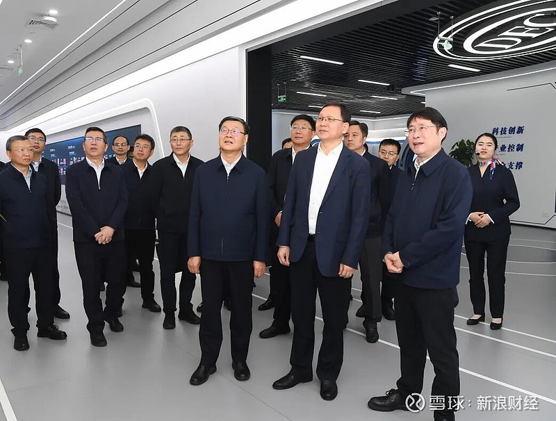 东方电气集团与中国海油签署战略合作协议 来源：中国东方电气集团有限公司 4月2日，中国东方电气集团有限公司与中国海洋石油集团有限公司在蓉签署 ...