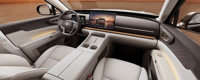 全域自研的硬核实力：零跑D19售价21.98万起，重塑旗舰平权新时代-锋巢网