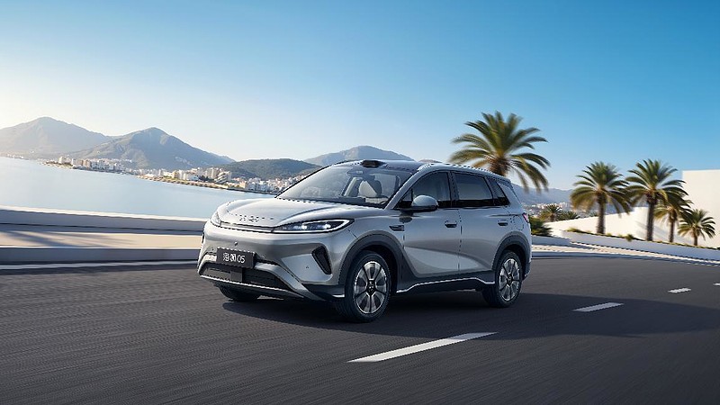 9.79萬元起！比亞迪全新海獅05正式上市 搭載二代刀片電池、閃充技術(shù)、天神之眼B-鋒巢網(wǎng)