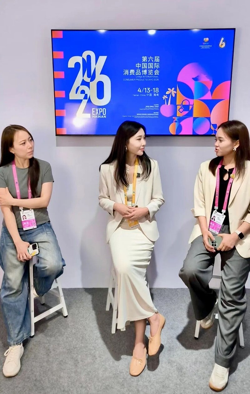 尚刘沁书：让自贸港成为国际时尚新策源地 | 海财经面对面 海财经·证券导报记者 郭静瑜海南从不缺少阳光、海风与热带风情，但真正属于这座岛屿的 ...