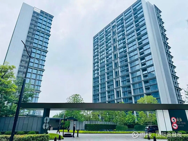 上海楼市温和回暖,招商、保利5天狂揽近30亿销售额 五一假期,上海 房地产 市场走出温和复苏曲线,新房、二手房同步放量,市场信心持续修复 ...