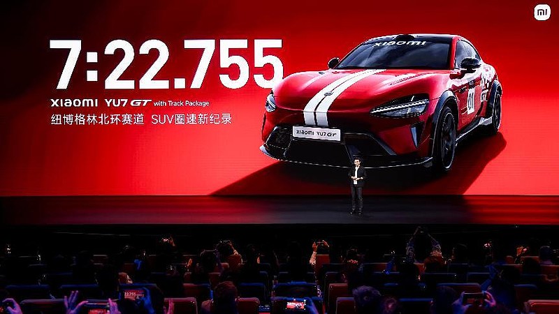 7分22秒755!小米YU7 GT登顶纽北最速SUV,雷军:在伟大旅程中成就更好的自己-锋巢网