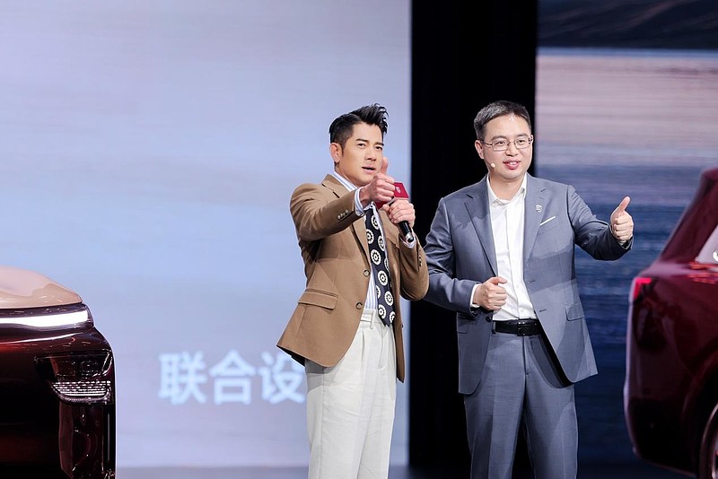 天王严选认证,郭富城成为奕境X9第001号车主-锋巢网