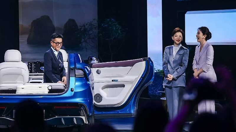 杨澜、古天乐助阵,启境GX7正式上市,限时权益价22.99-29.19万元-锋巢网