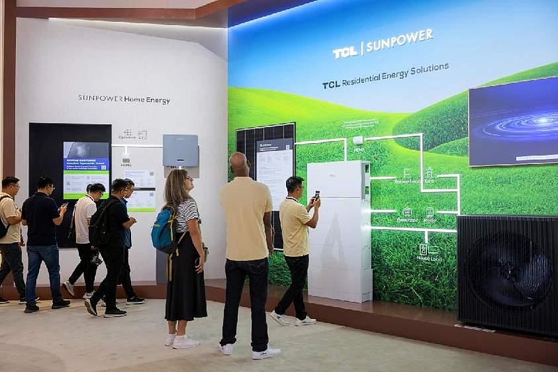 TCL实业IFA 2026“灵感栖居”展区亮相:屏显到家庭全场景,“AI Inspired Life”启迪未来生活灵感-锋巢网